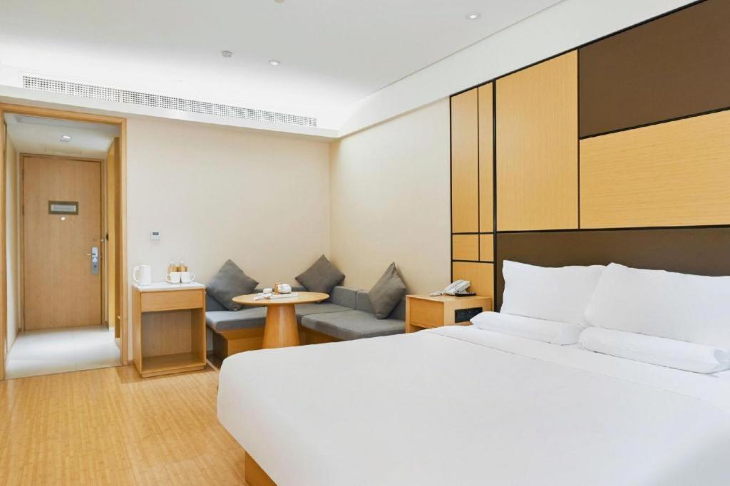 Ji Hotel Shanghai Hongqiao Yan'An XI Road Eksteriør bilde
