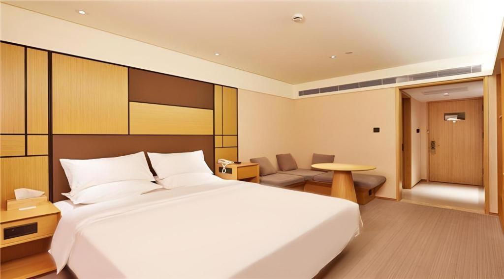 Ji Hotel Shanghai Hongqiao Yan'An XI Road Eksteriør bilde