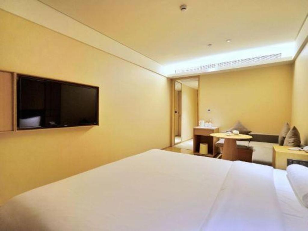 Ji Hotel Shanghai Hongqiao Yan'An XI Road Eksteriør bilde